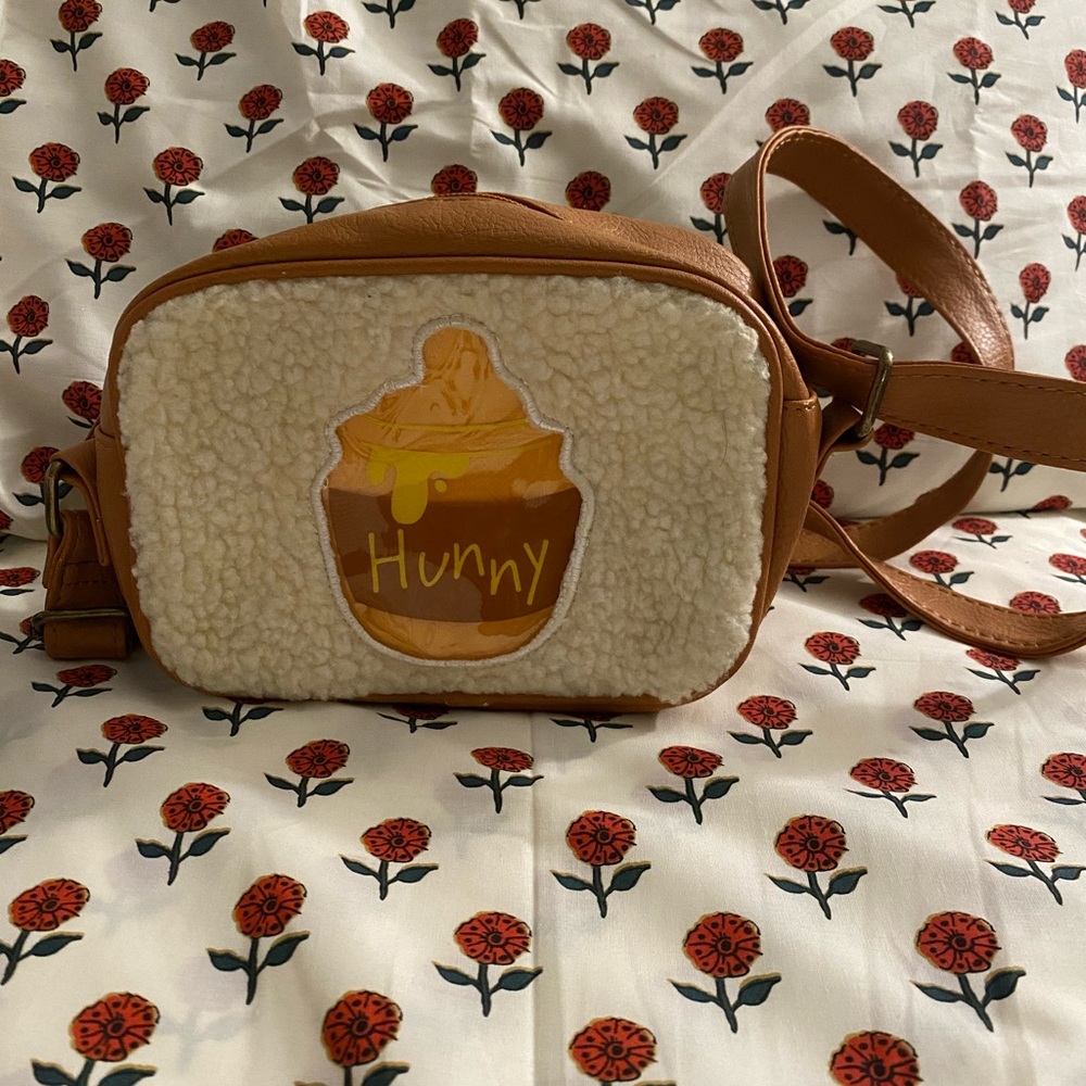 Loungefly crossbody Winnie the Pooh